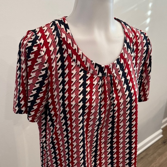 Allison Daley Petite Small Red and Blue Patterned Blouse - Picture 2 of 7
